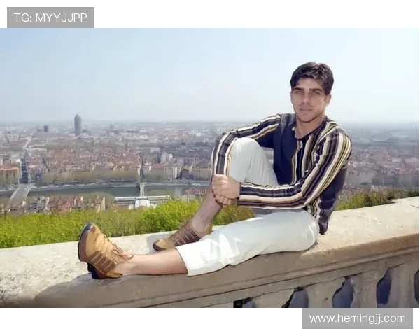 巴西足球明星孙卡的传奇之路与辉煌成就解析 巴西足球明星孙卡的传奇之路与辉煌成就解析