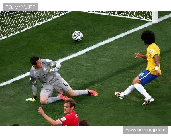 足球明星亲密互动瞬间搭肩膀的温馨时刻尽显友谊与团队精神